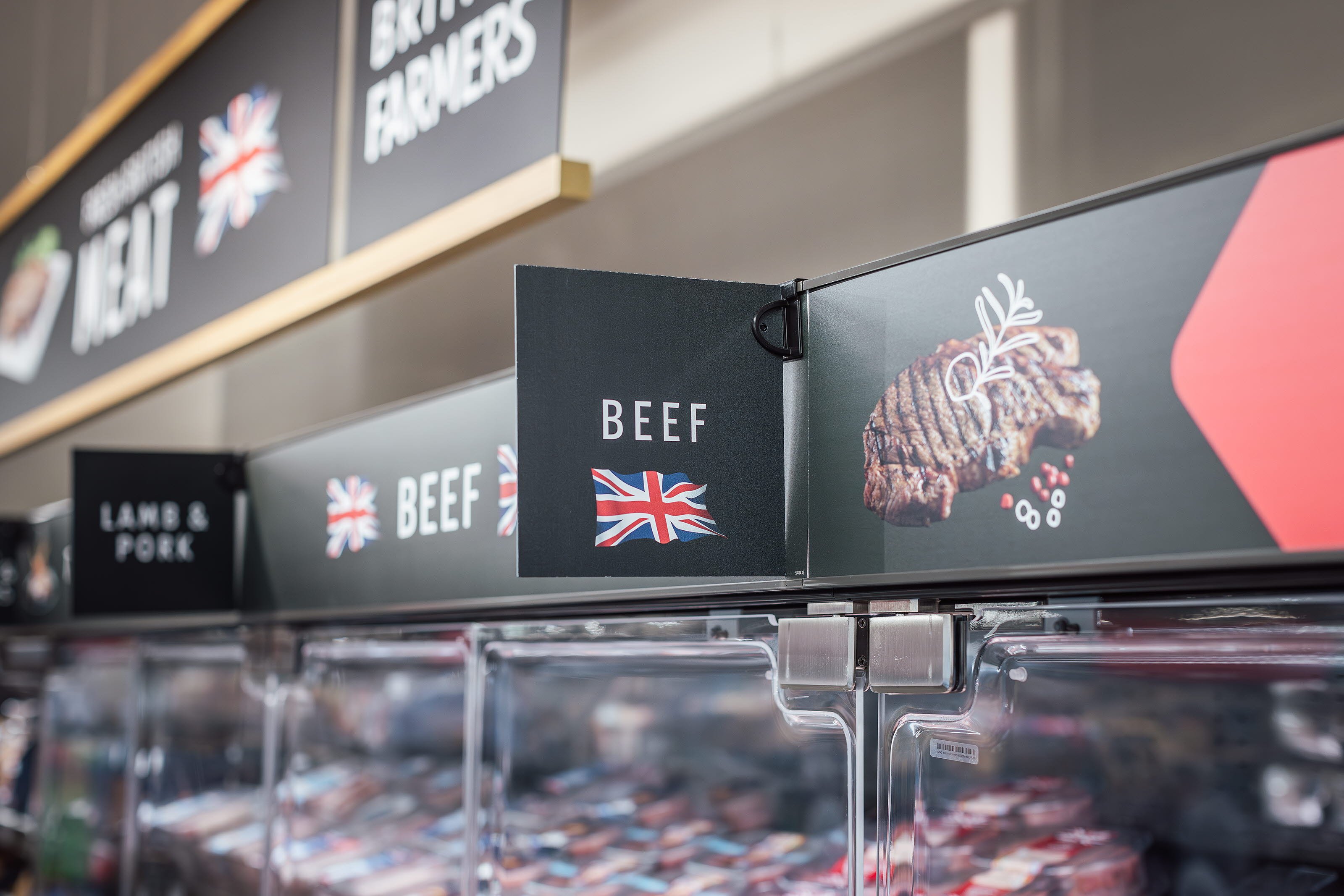 Signage_Aldi-Waltham-Cross_HL-Display_2024_UK_055.jpg